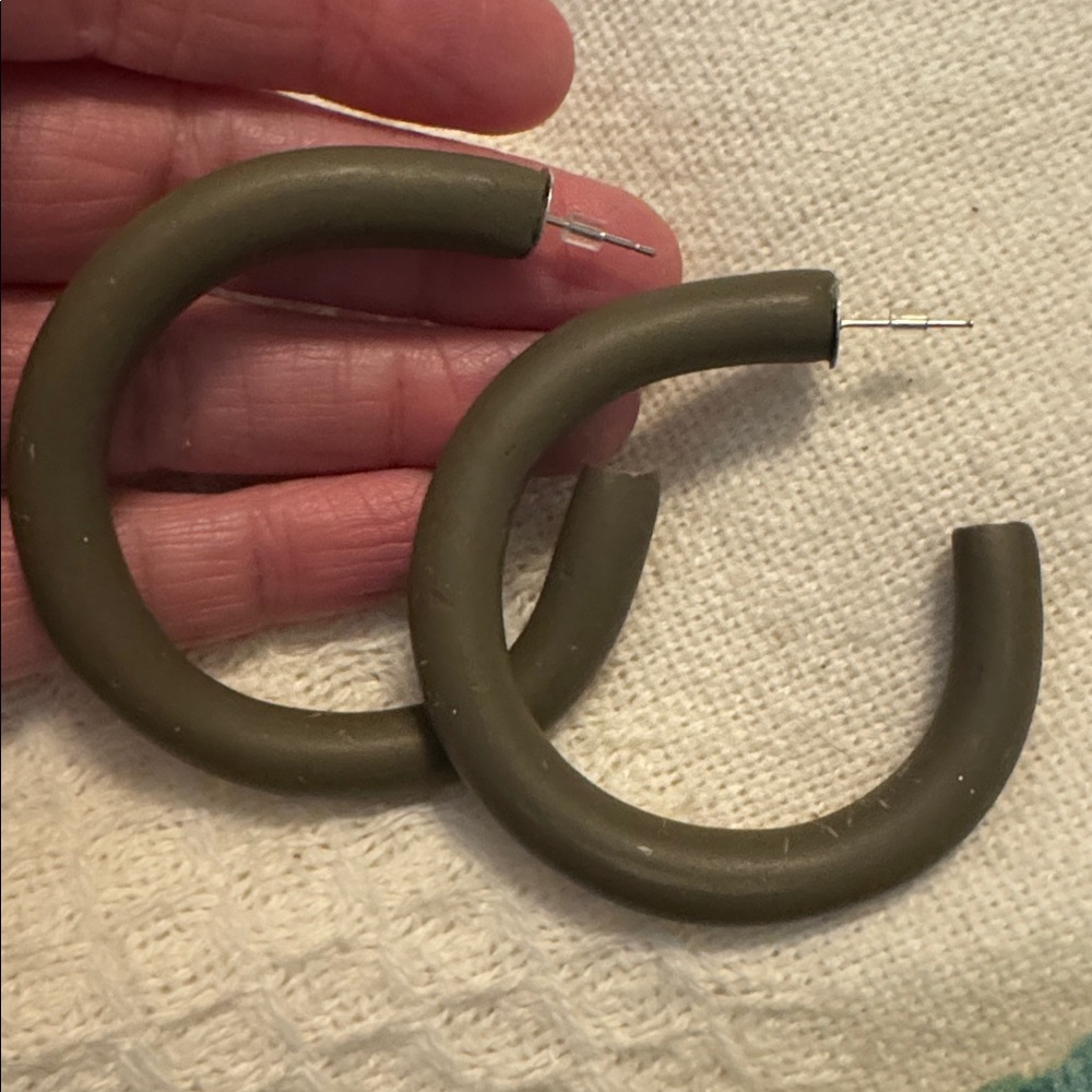 Matte Green Large Large Hoop Earrings OS - Picture 3 of 3